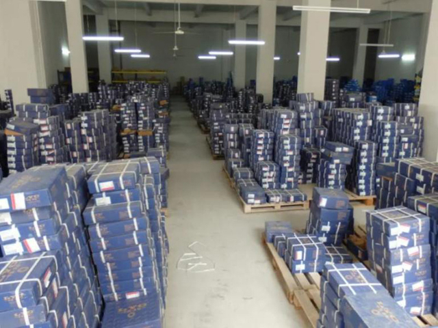 Vòng bi lăn hình trụ lực đẩy cho máy hạng nặng